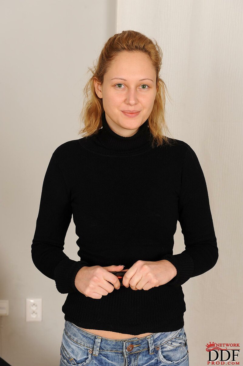 Шахноза, 19 лет, 9 размер груди